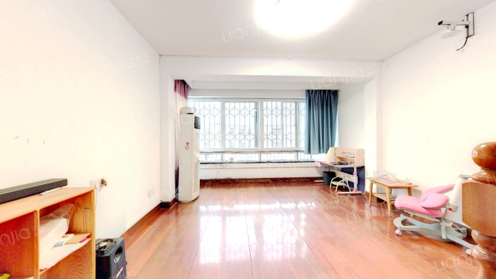 香溪花苑二手房实景图