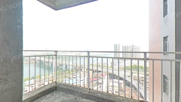 荷花新城二手房实景图