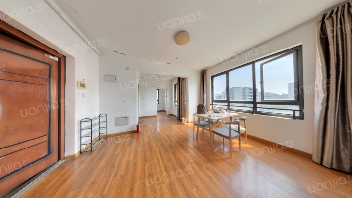 田逸之星二手房实景图