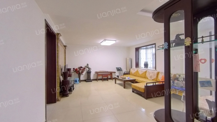 金威园家属院二手房实景图