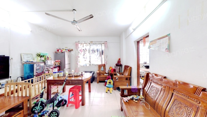 豪岗花园二手房实景图