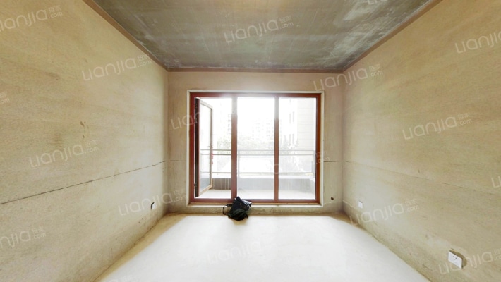 华盛名居二手房实景图