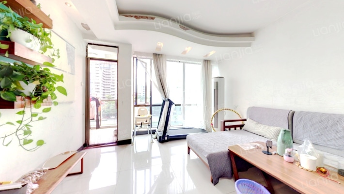 新世纪添一居二手房实景图