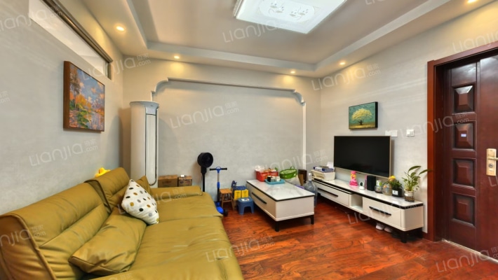 宝怡大厦二手房实景图