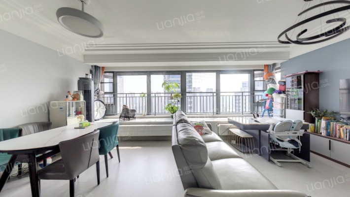 融创城创颐园二手房实景图