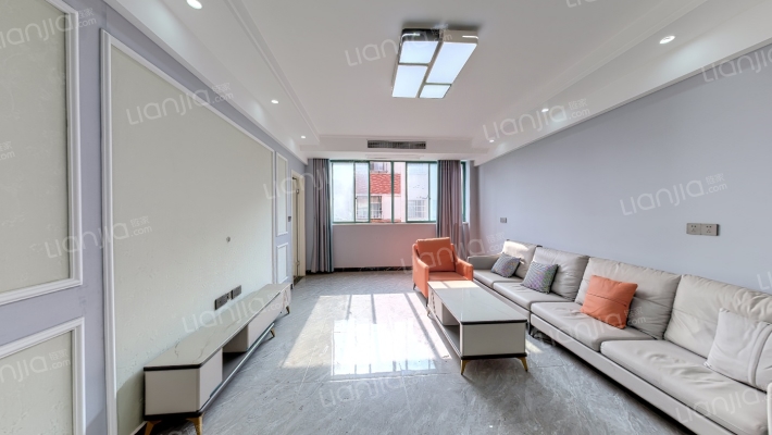 圣名国际广场二手房实景图