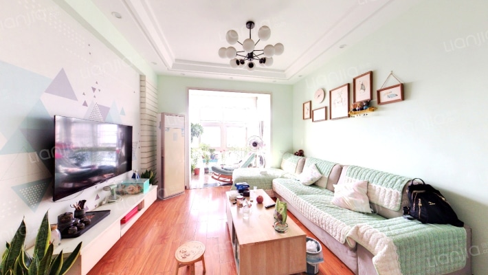 逸馨苑二手房实景图