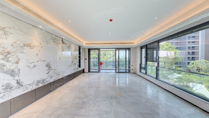 建发华发江月望云二手房实景图