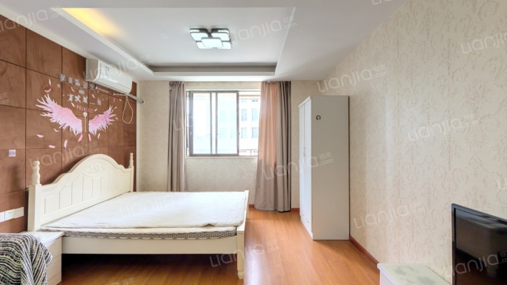 中国伞城商业广场二手房实景图