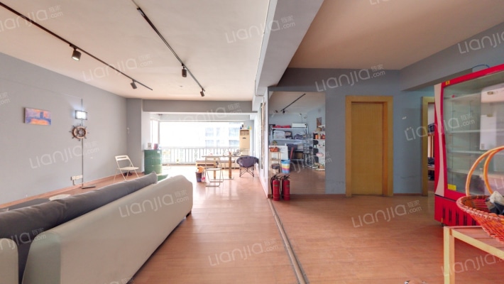 圣地大厦二手房实景图