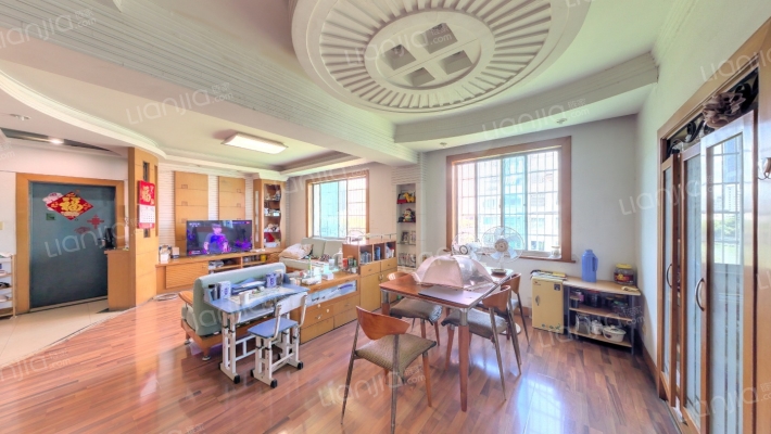 滨江花苑二手房实景图