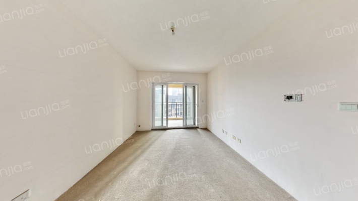 融创凯旋东岸二手房实景图