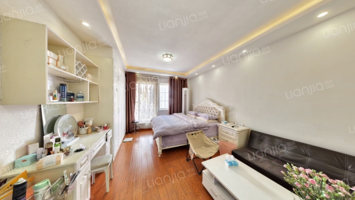 中茵广场二手房实景图