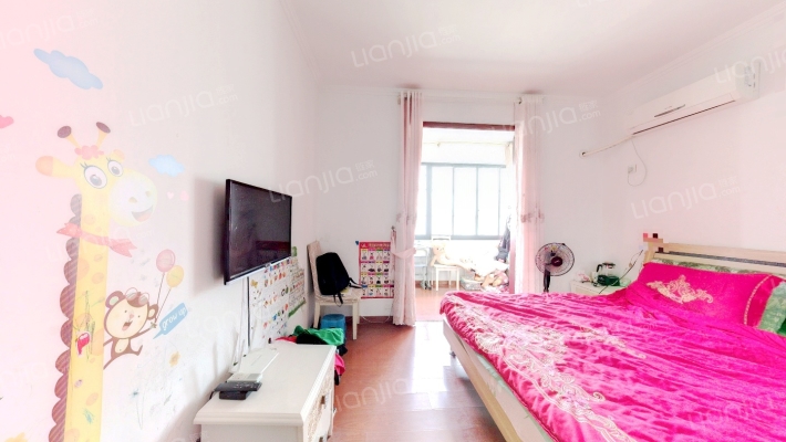 构峰源公馆二手房实景图