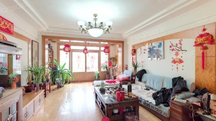 山水花园小区二手房实景图