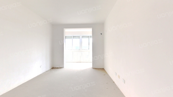 西郊花园二手房实景图