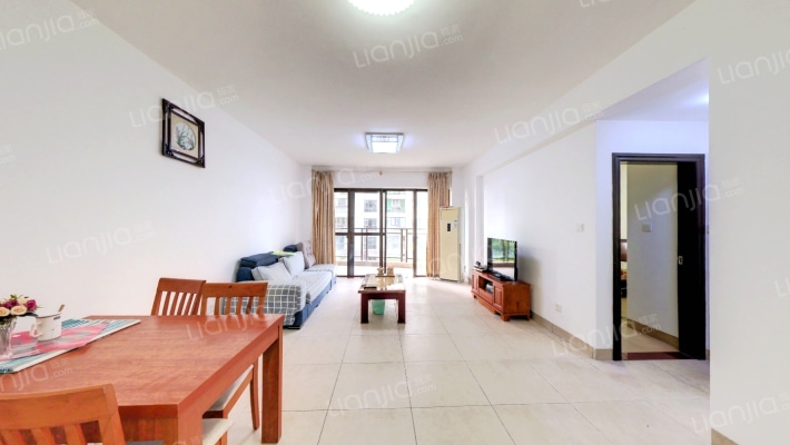 鸿天阁北区二手房实景图