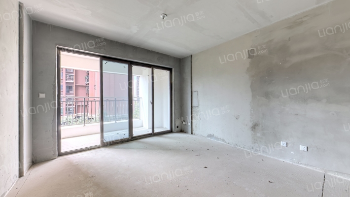 花雨树香颂二手房实景图