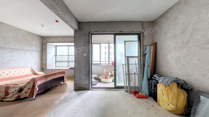 金凤新苑B区二手房实景图