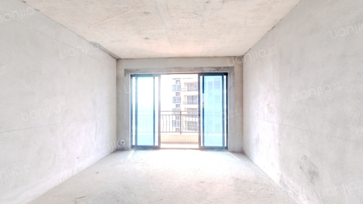 碧桂园翡翠华庭二手房实景图