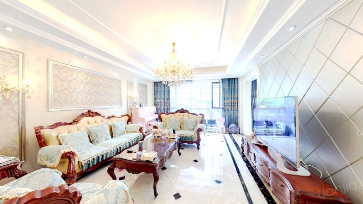 嘉凯城时代城翡翠郡二手房实景图