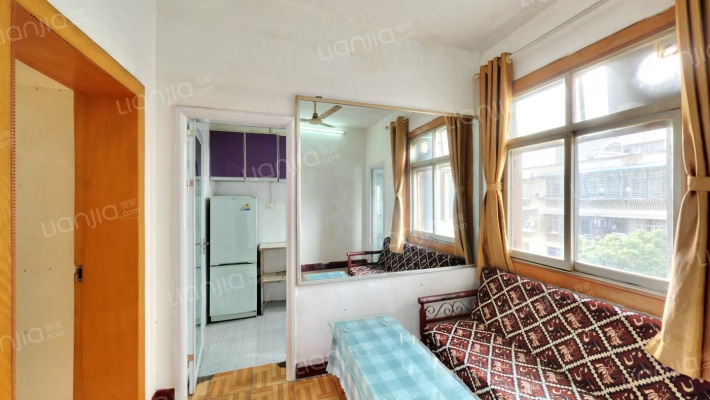 客运段家属院二手房实景图