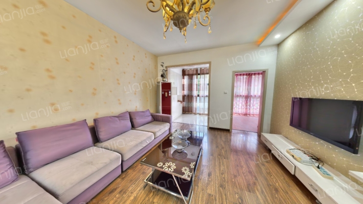 岭秀都江1期二手房实景图