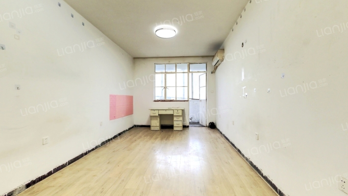 定西路670号二手房实景图