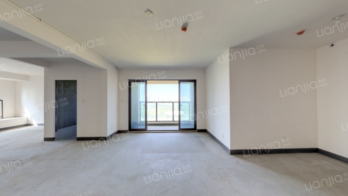 龙湖春江天玺二手房实景图