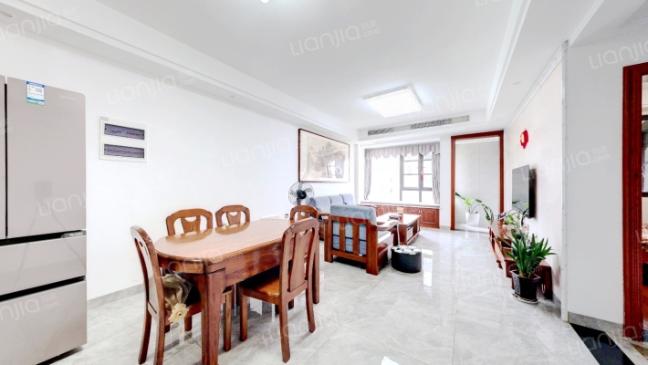 九龙馨苑二手房实景图