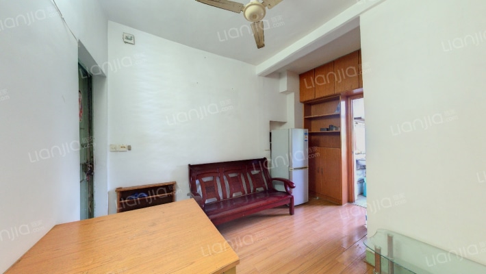 铁路八村二手房实景图