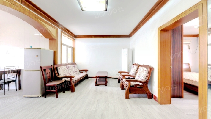 包装厂宿舍二手房实景图