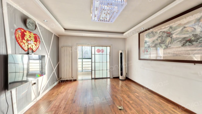 蝶御花园二手房实景图