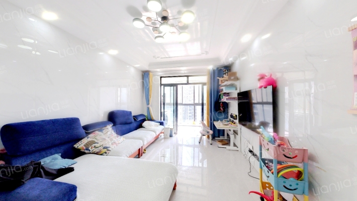 阅景台二手房实景图