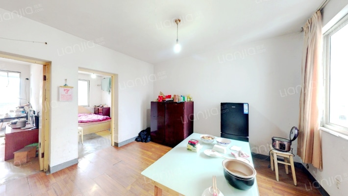 东盛世家二手房实景图