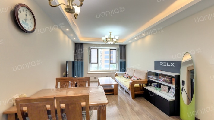 万科城市之光四号地二手房实景图