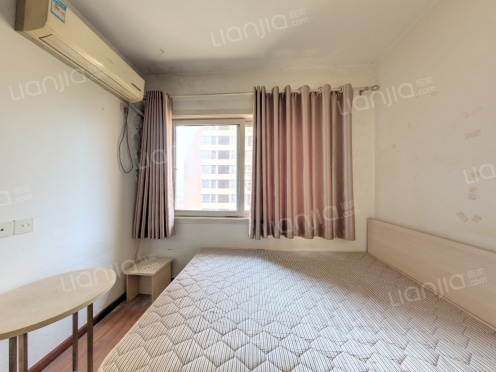 整租·国际家纺城绣色A区 1室1厅 东南