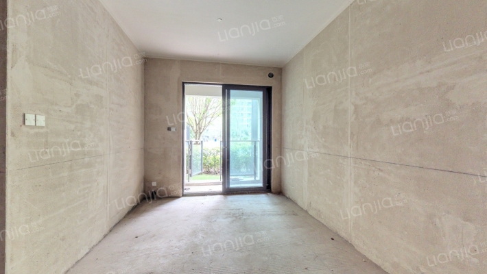 融创寻光江徕二手房实景图