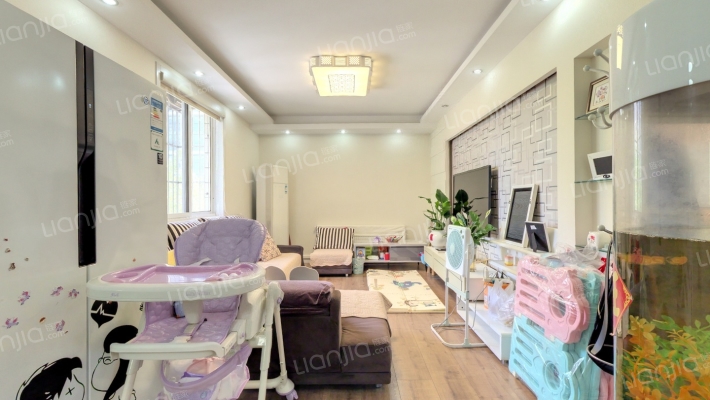 宁泉南苑二手房实景图