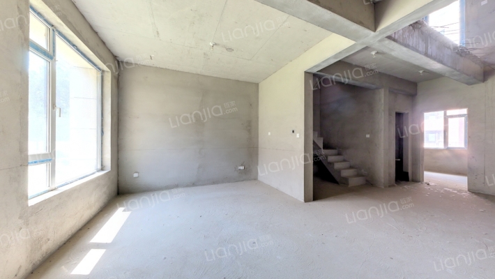 富友雅士居二手房实景图