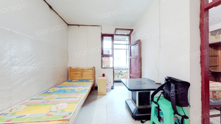 鲤鱼街110号二手房实景图