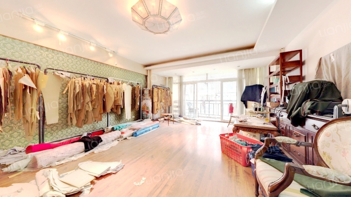 紫藤花园二手房实景图