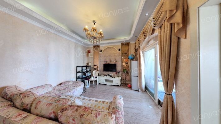 伟清泊客二手房实景图