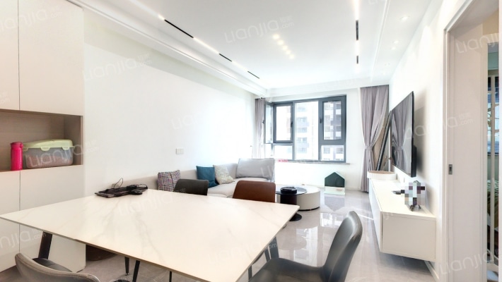 中海复锦华庭二手房实景图