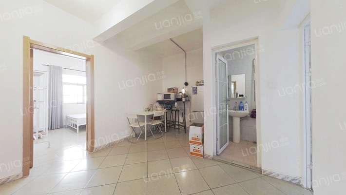 振业梅苑二手房实景图