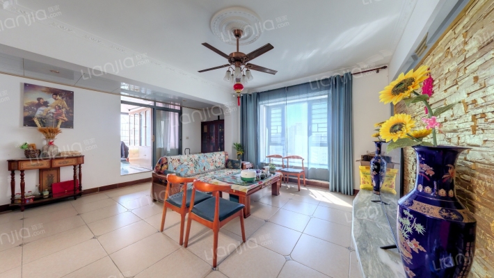 兆南龙都二手房实景图