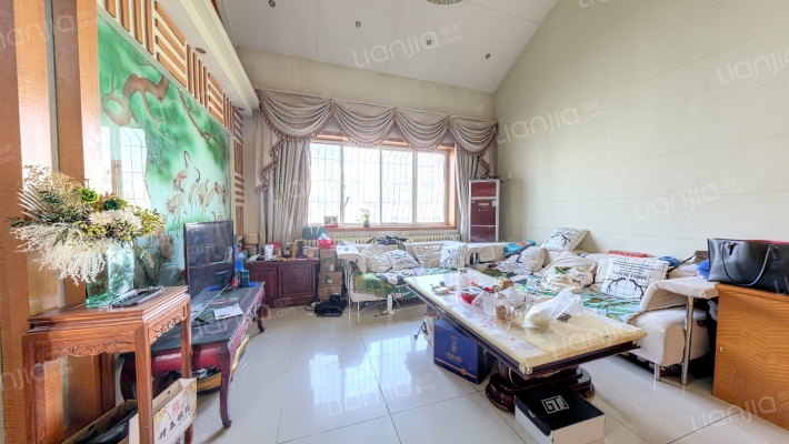 卧龙花园三区二手房实景图