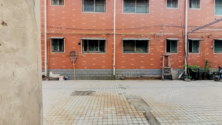 东苑小区二手房实景图