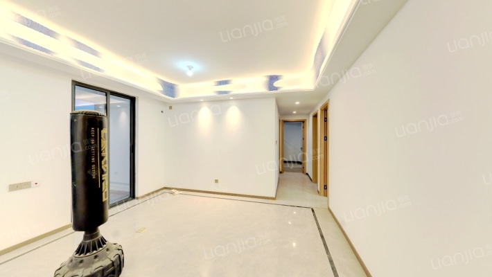 彰泰中梁力高君誉印象二手房实景图