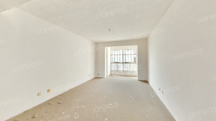 泓南新村二手房实景图